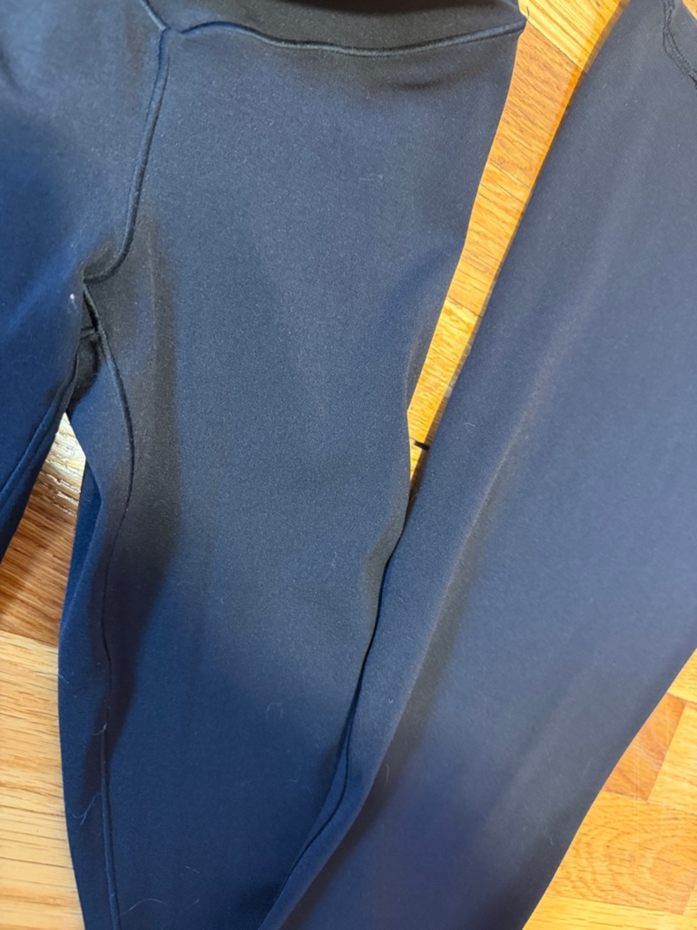 aerie Black High-Waist Leggings - Picture 3 of 3
